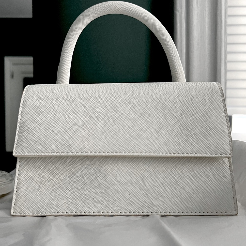 White bag